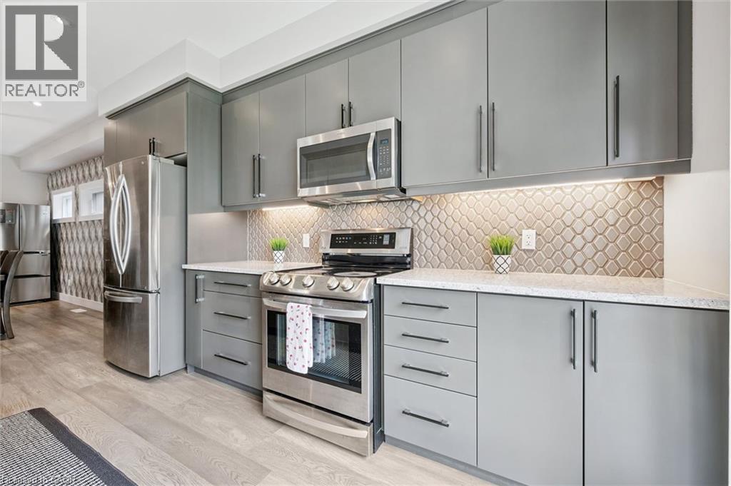 573 Mayapple Street, Waterloo, Ontario  N2V 0G2 - Photo 16 - 40813641