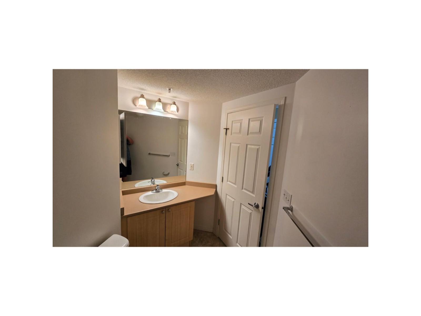 #101 630 Mcallister Lo Sw, Edmonton, Alberta  T6W 1N3 - Photo 9 - E4488663