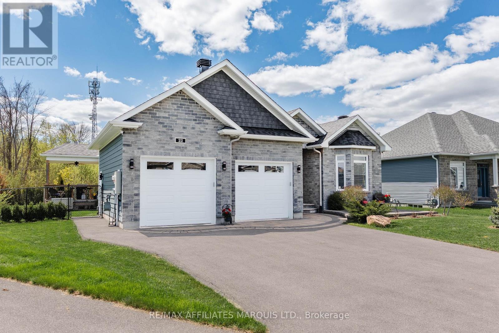 22 Hilda Street, South Stormont, Ontario  K0C 1P0 - Photo 3 - X13146992