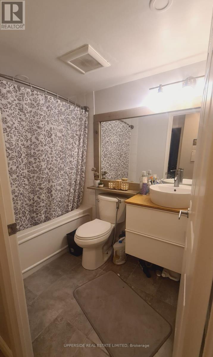 19 Barberry Pl 603, Toronto, Ontario  M2K 3E3 - Photo 4 - C13146990