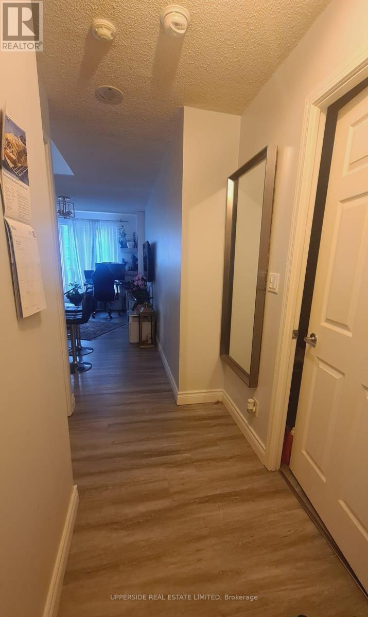 19 Barberry Pl 603, Toronto, Ontario  M2K 3E3 - Photo 6 - C13146990