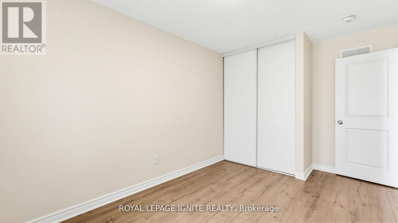 1168 Drawstring Lane, Pickering, Ontario  L1X 0G7 - Photo 20 - E13147068