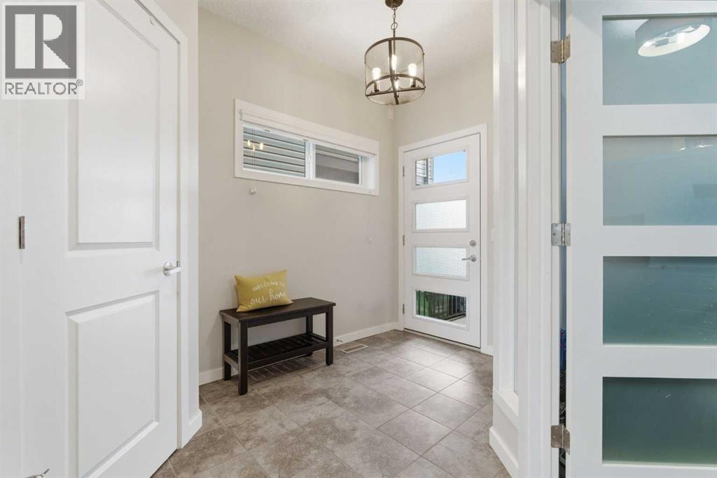 52 Walden Green SE, Calgary, Alberta  T2X 0Z4 - Photo 12 - A2296093