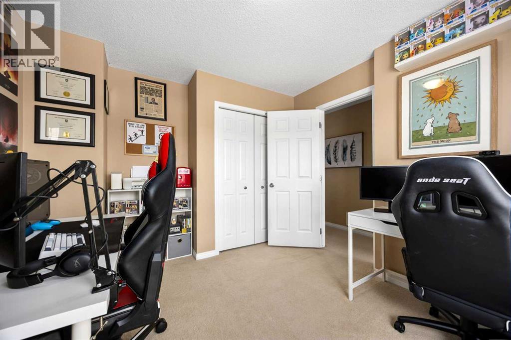 133 Luxstone Way SW, Airdrie, Alberta  T4B 3C2 - Photo 26 - A2310612
