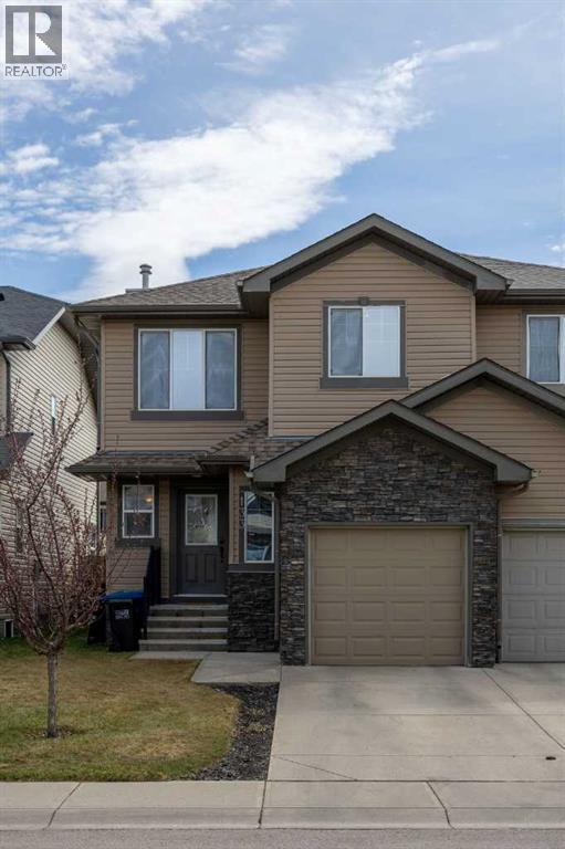 133 Luxstone Way SW, Airdrie, Alberta  T4B 3C2 - Photo 3 - A2310612