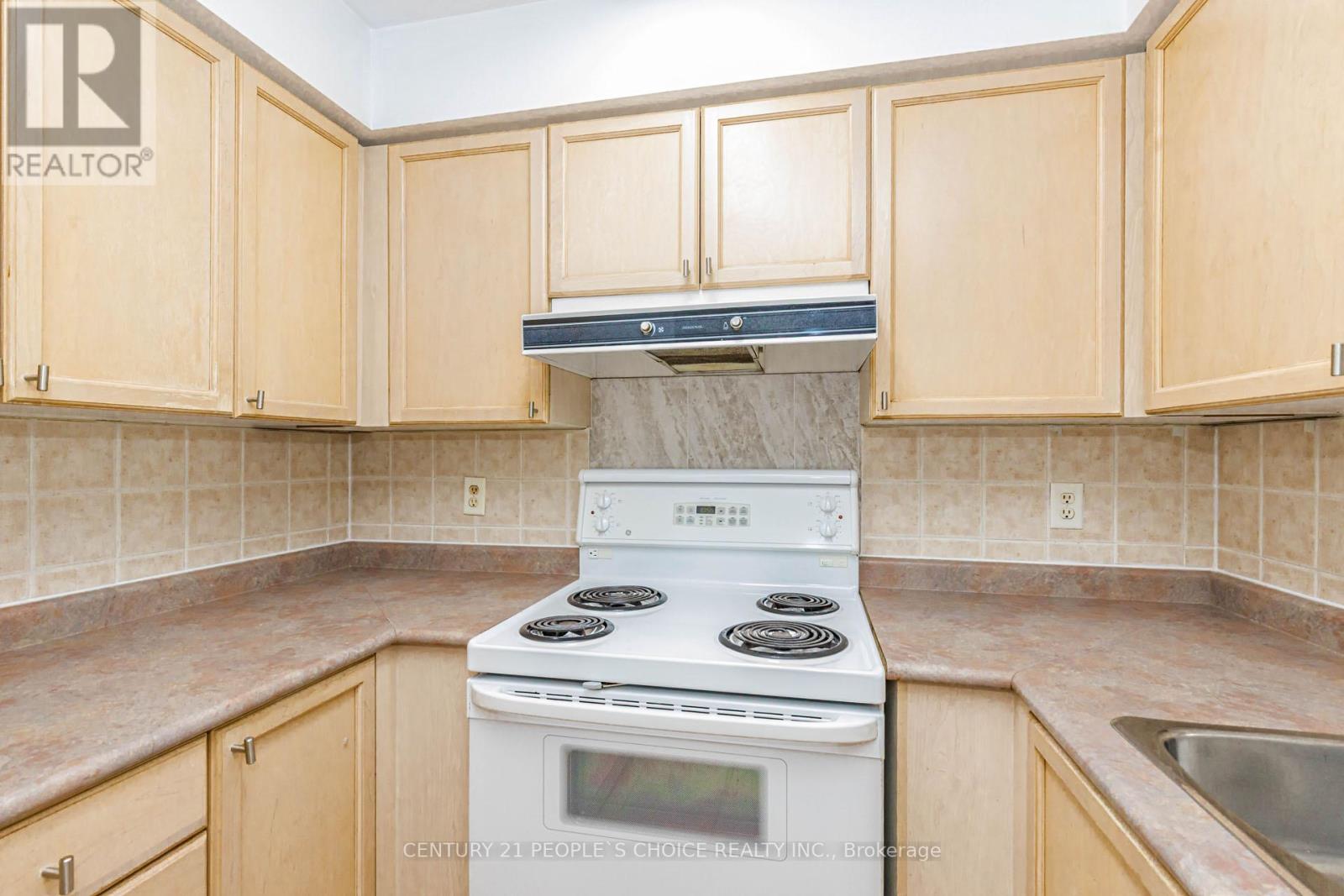 2565 Erin Centre Boulevard, Mississauga, Ontario  L5M 6Z8 - Photo 11 - W13146988