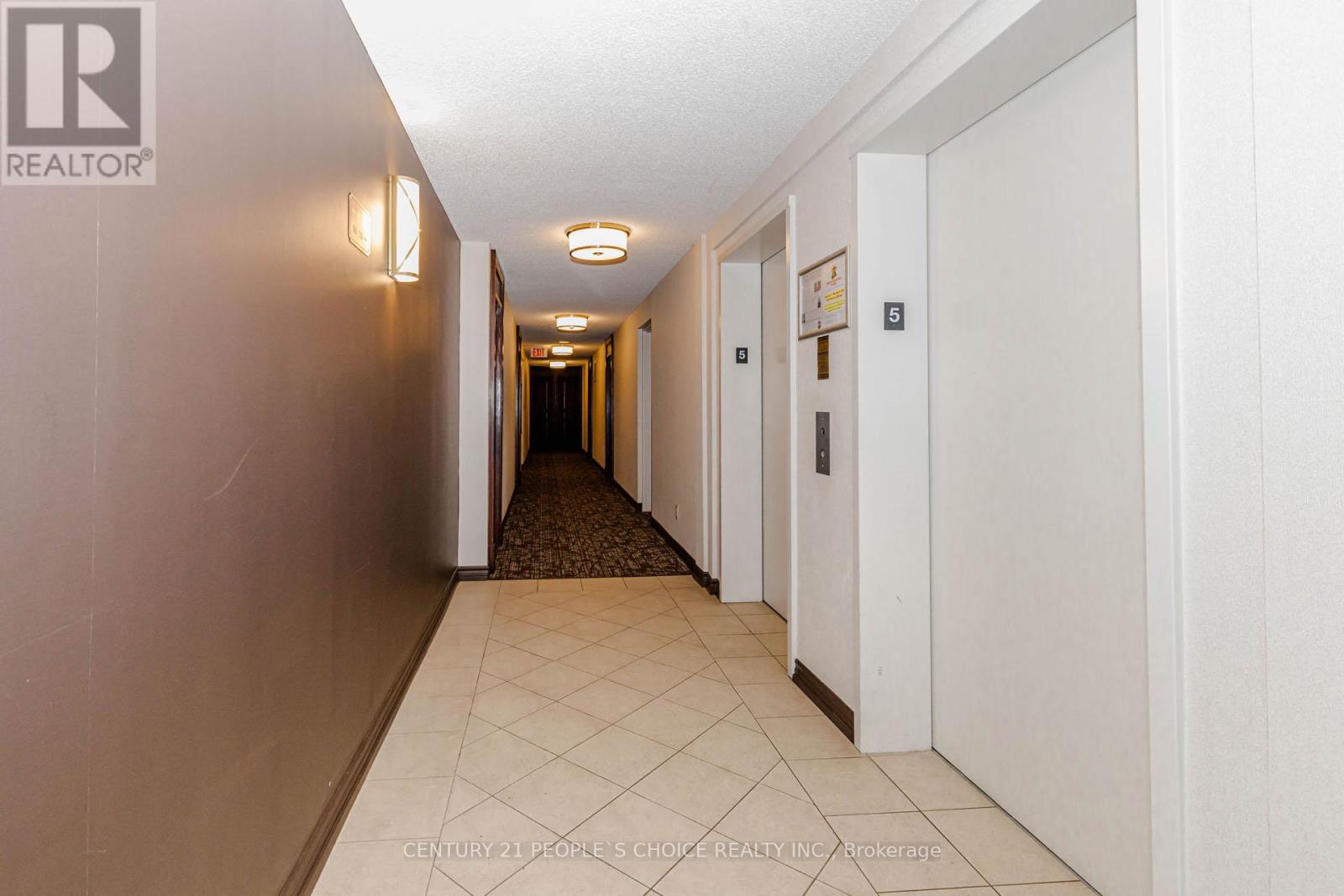 2565 Erin Centre Boulevard, Mississauga, Ontario  L5M 6Z8 - Photo 7 - W13146988