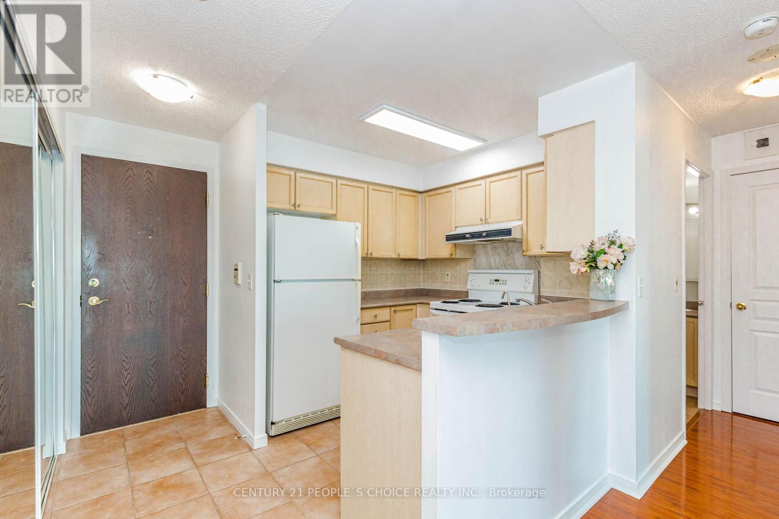2565 Erin Centre Boulevard, Mississauga, Ontario  L5M 6Z8 - Photo 9 - W13146988
