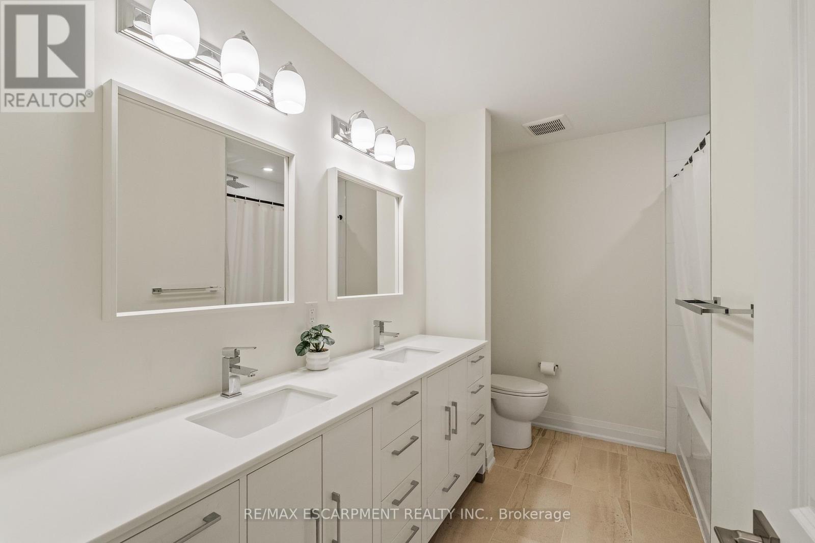 3384 Carter Common, Burlington, Ontario  L7M 3R9 - Photo 20 - W13146996