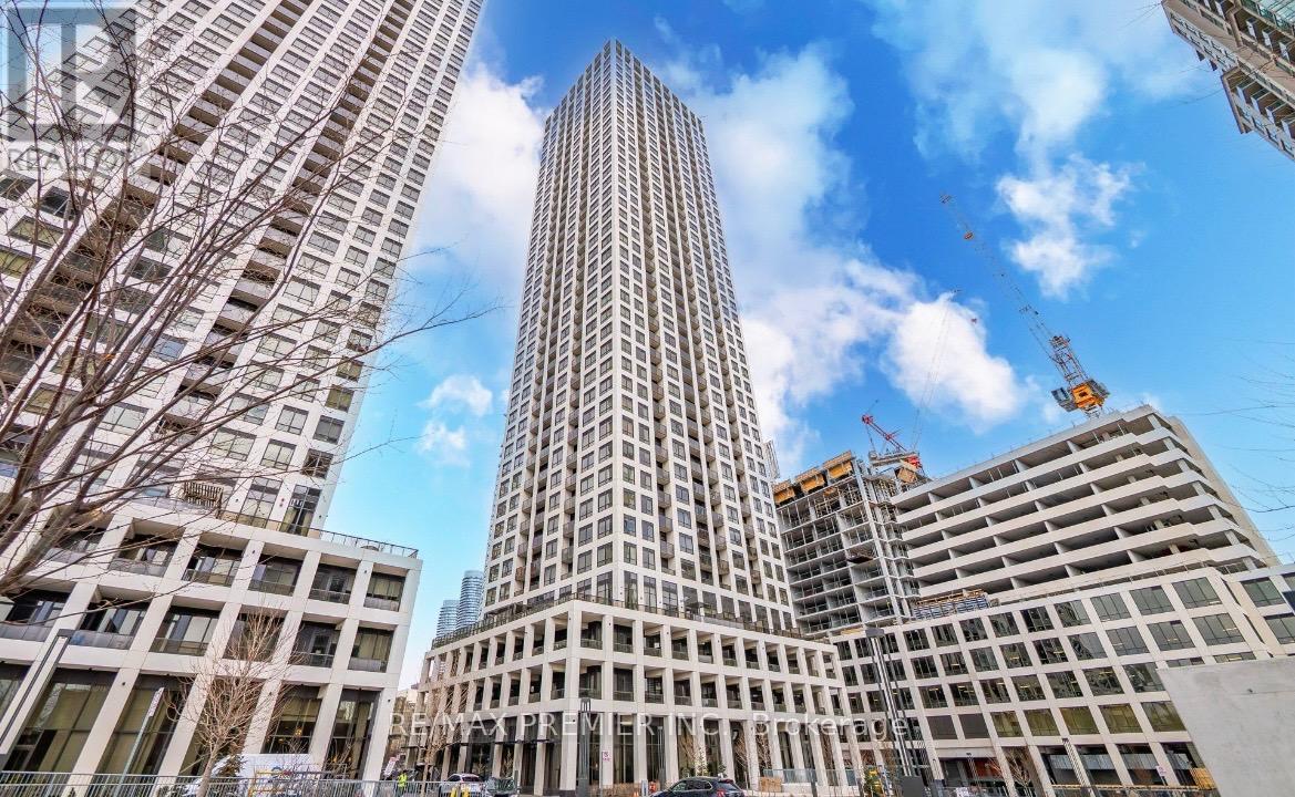 2109 - 30 Elm Drive W, Mississauga, Ontario  L5B 0N6 - Photo 1 - W13147072
