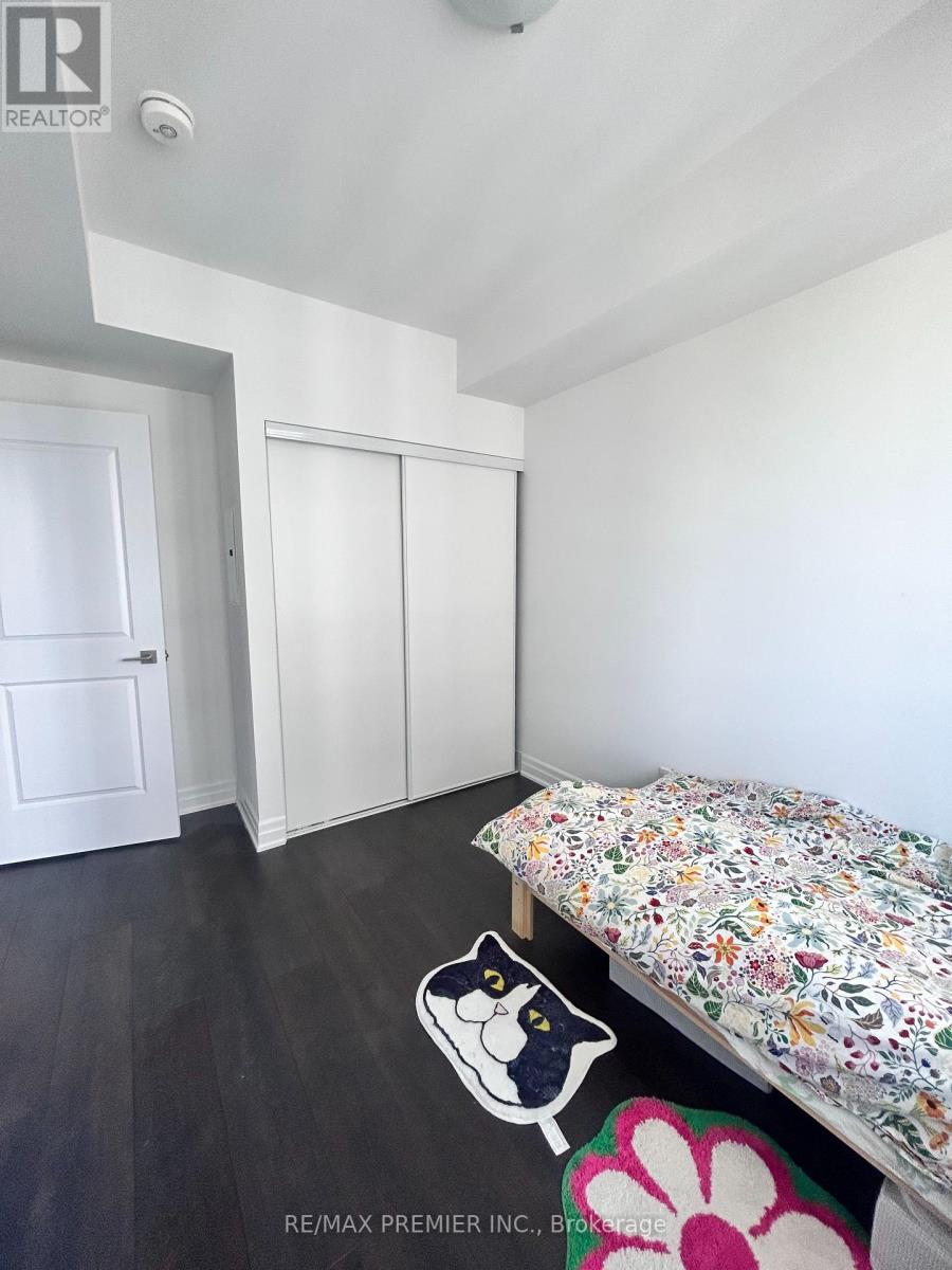 2109 - 30 Elm Drive W, Mississauga, Ontario  L5B 0N6 - Photo 4 - W13147072