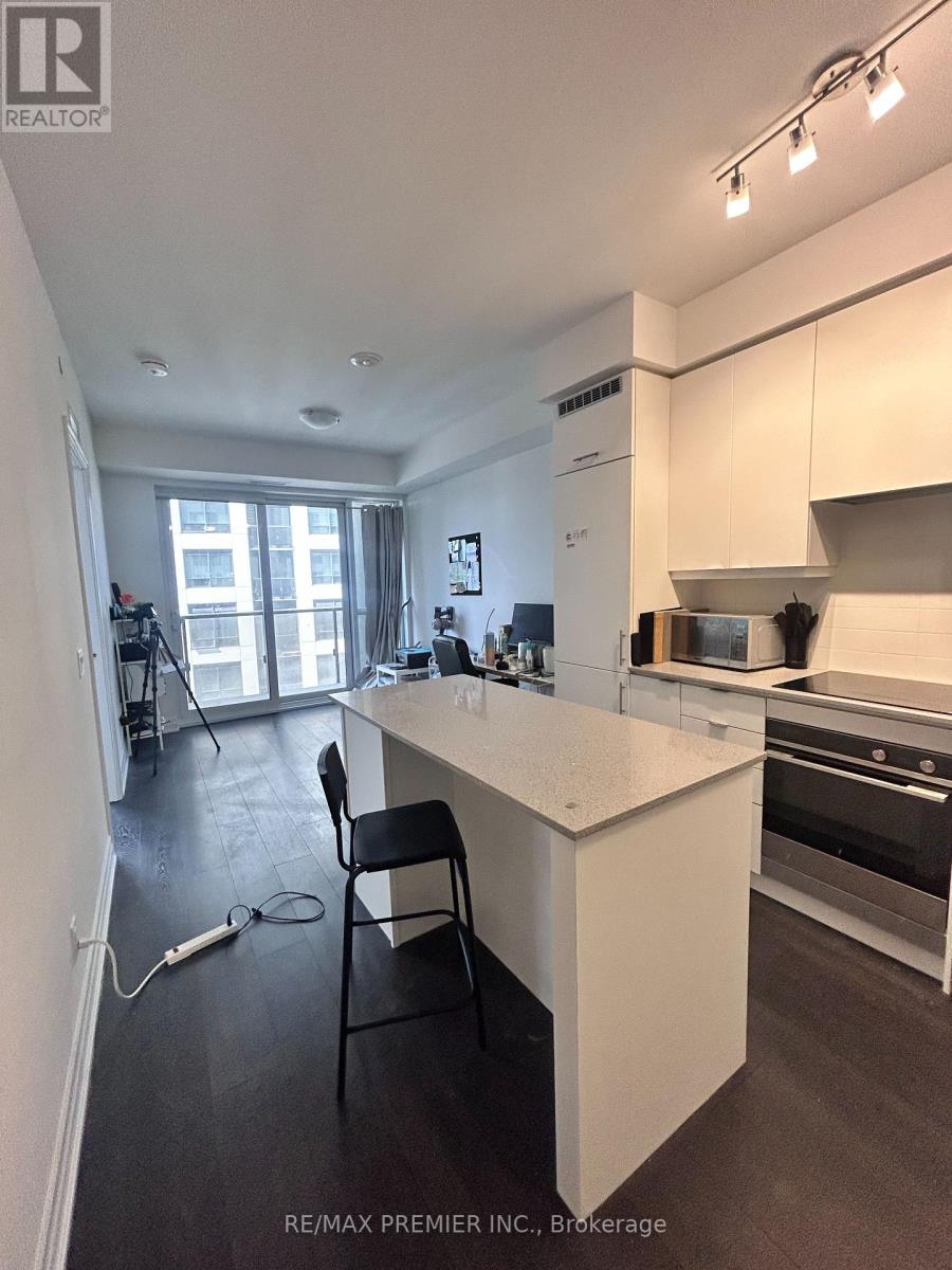 2109 - 30 Elm Drive W, Mississauga, Ontario  L5B 0N6 - Photo 6 - W13147072