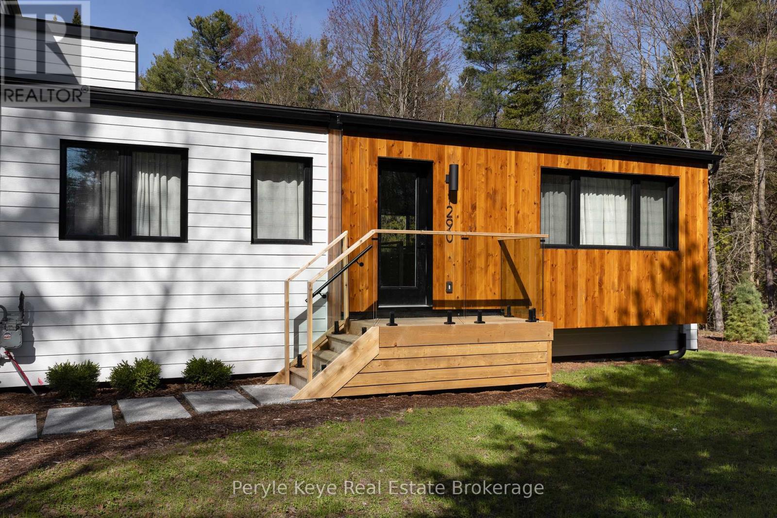 1290 Cedar Lane, Bracebridge, Ontario  P1L 1W9 - Photo 6 - X12938050