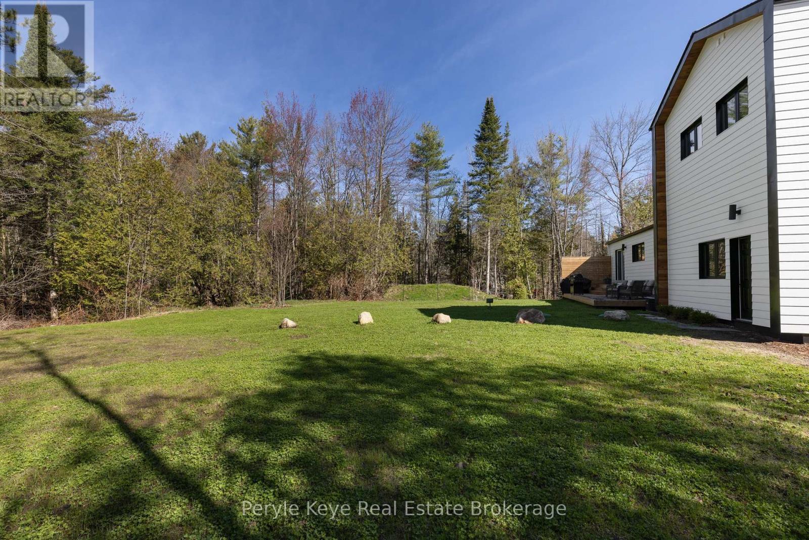 1290 Cedar Lane, Bracebridge, Ontario  P1L 1W9 - Photo 46 - X12938050