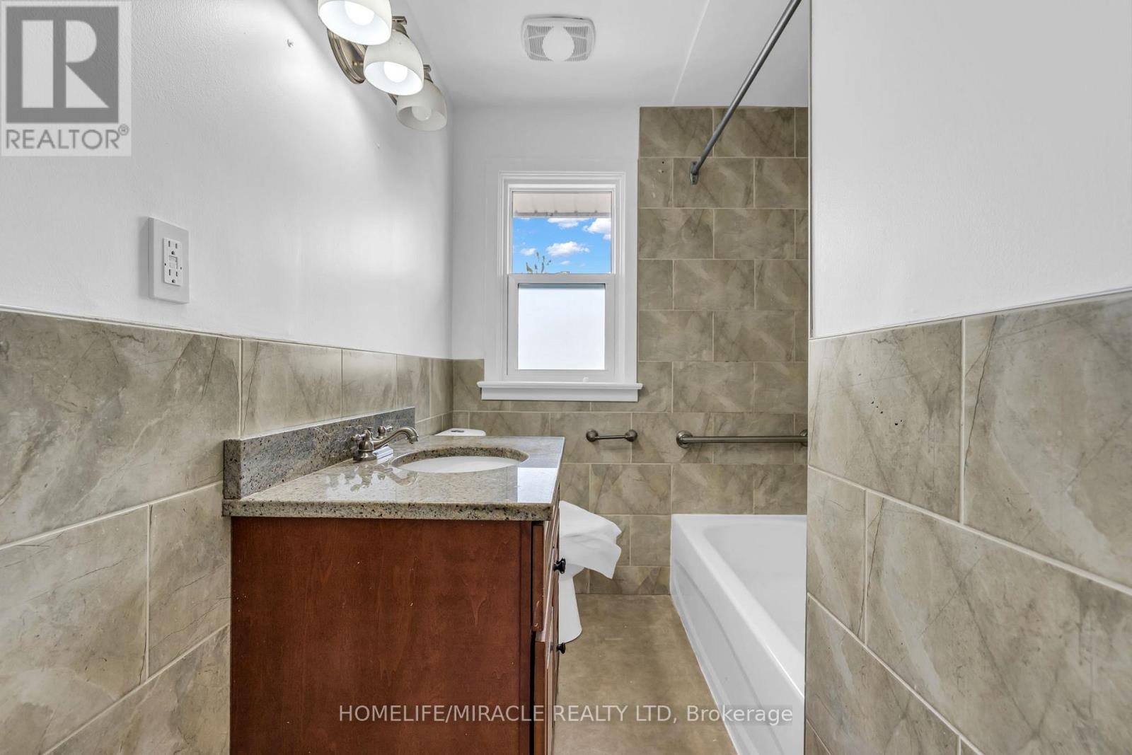 205 Burlington Street, London South, Ontario  N5Z 3W3 - Photo 20 - X13147060