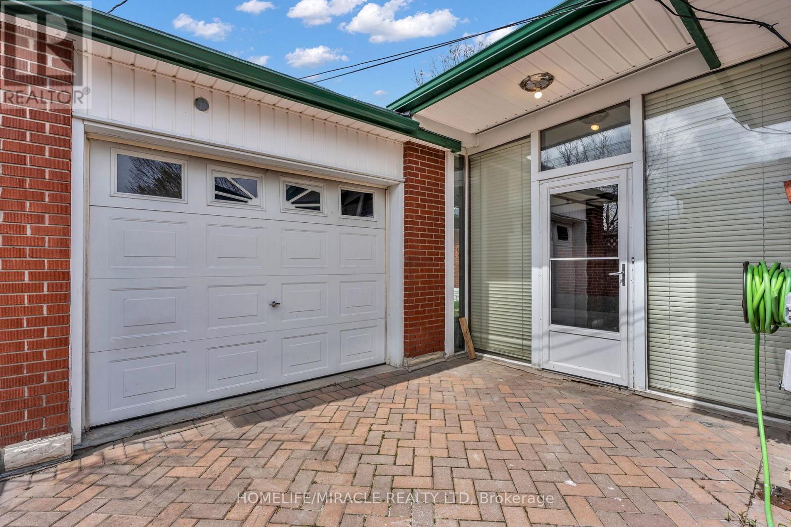 205 Burlington Street, London South, Ontario  N5Z 3W3 - Photo 4 - X13147060
