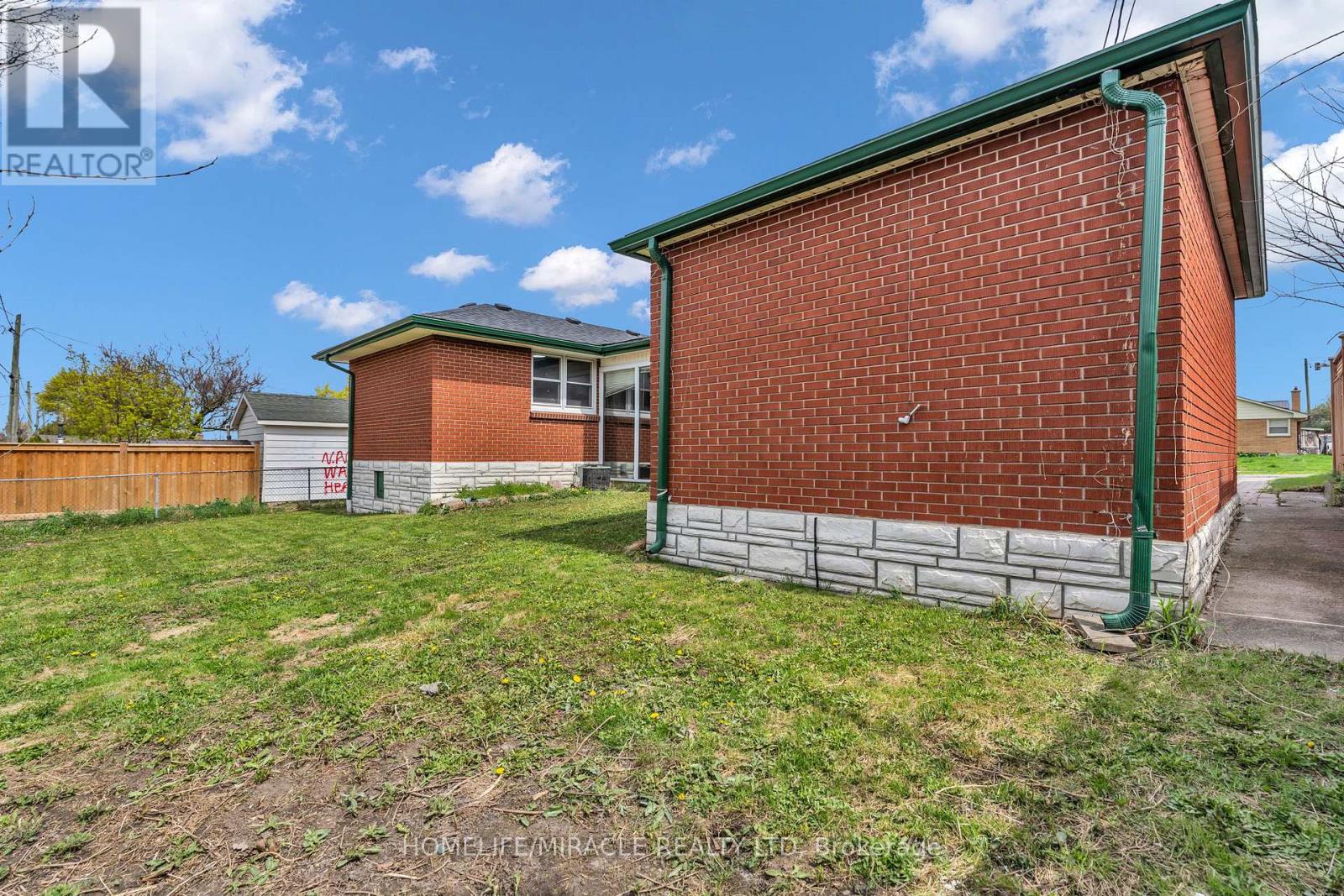 205 Burlington Street, London South, Ontario  N5Z 3W3 - Photo 40 - X13147060