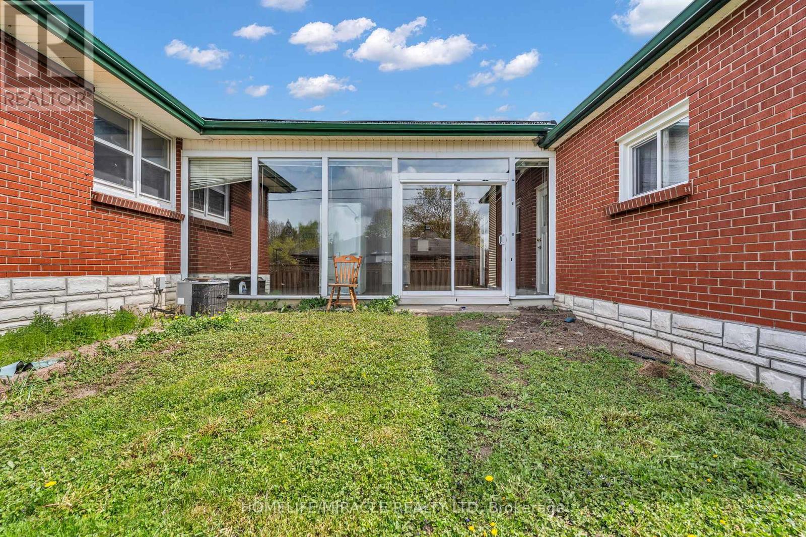 205 Burlington Street, London South, Ontario  N5Z 3W3 - Photo 41 - X13147060