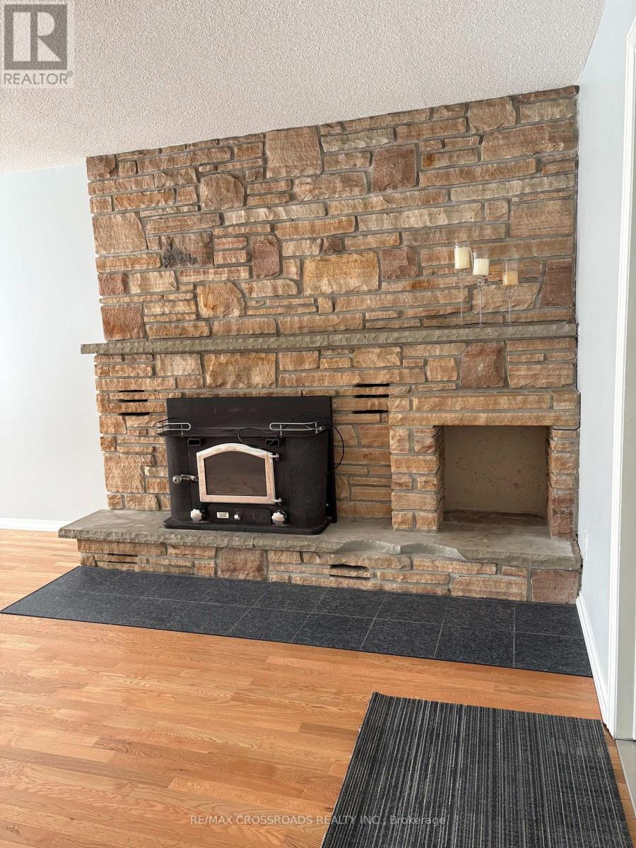 7989 Concession 6 Road, Uxbridge, Ontario  L9P 1R2 - Photo 7 - N12810288