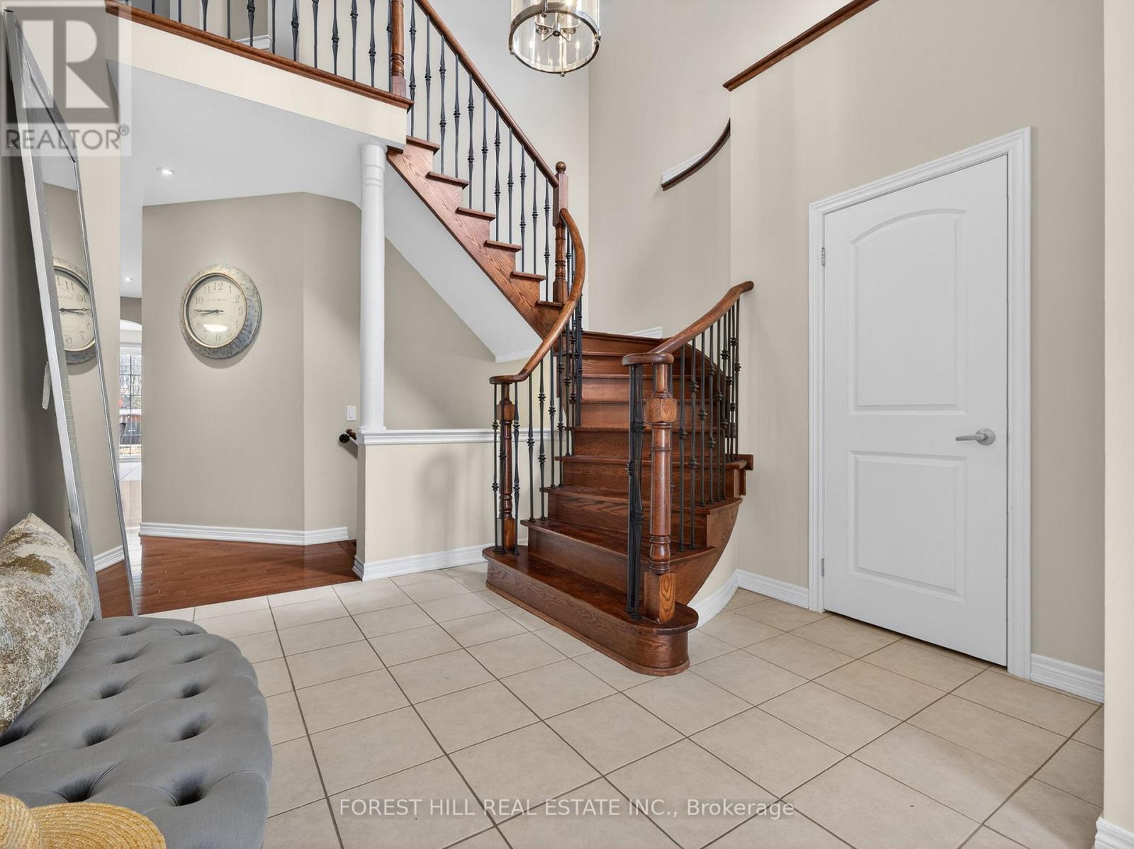 22 Mccombe Lane, Vaughan, Ontario  L6A 4G2 - Photo 6 - N13123042