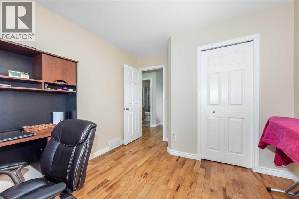 138 Panamount Crescent NW, Calgary, Alberta T3K 5L7 - Photo 23 - A2312734
