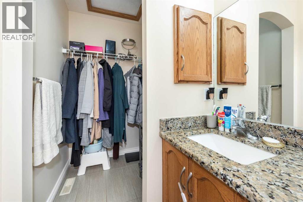 138 Panamount Crescent NW, Calgary, Alberta T3K 5L7 - Photo 30 - A2312734
