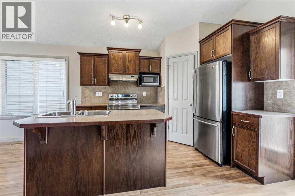 306 Keystone Lane W, Lethbridge, Alberta  T1J 2R2 - Photo 10 - A2310198