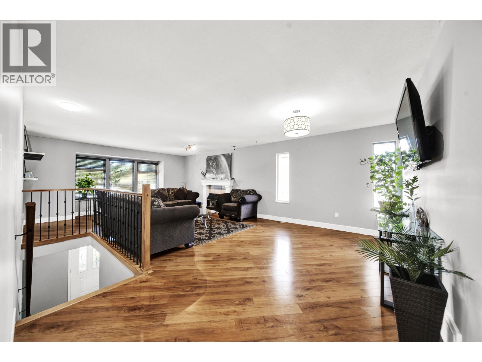 12288 233 Street, Maple Ridge, British Columbia  V2X 0R9 - Photo 4 - R3125209