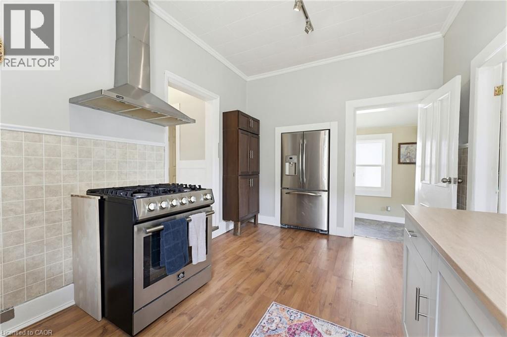 25 Beverly Street, Cambridge, Ontario  N1R 3Z4 - Photo 10 - 40830034