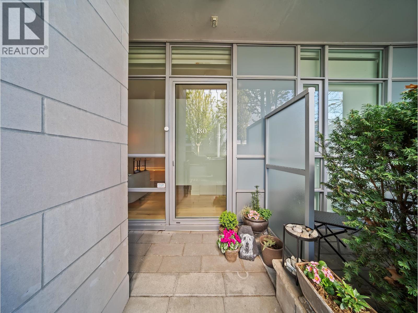 180 Athletes Way, Vancouver, British Columbia  V5Y 0B5 - Photo 29 - R3125441