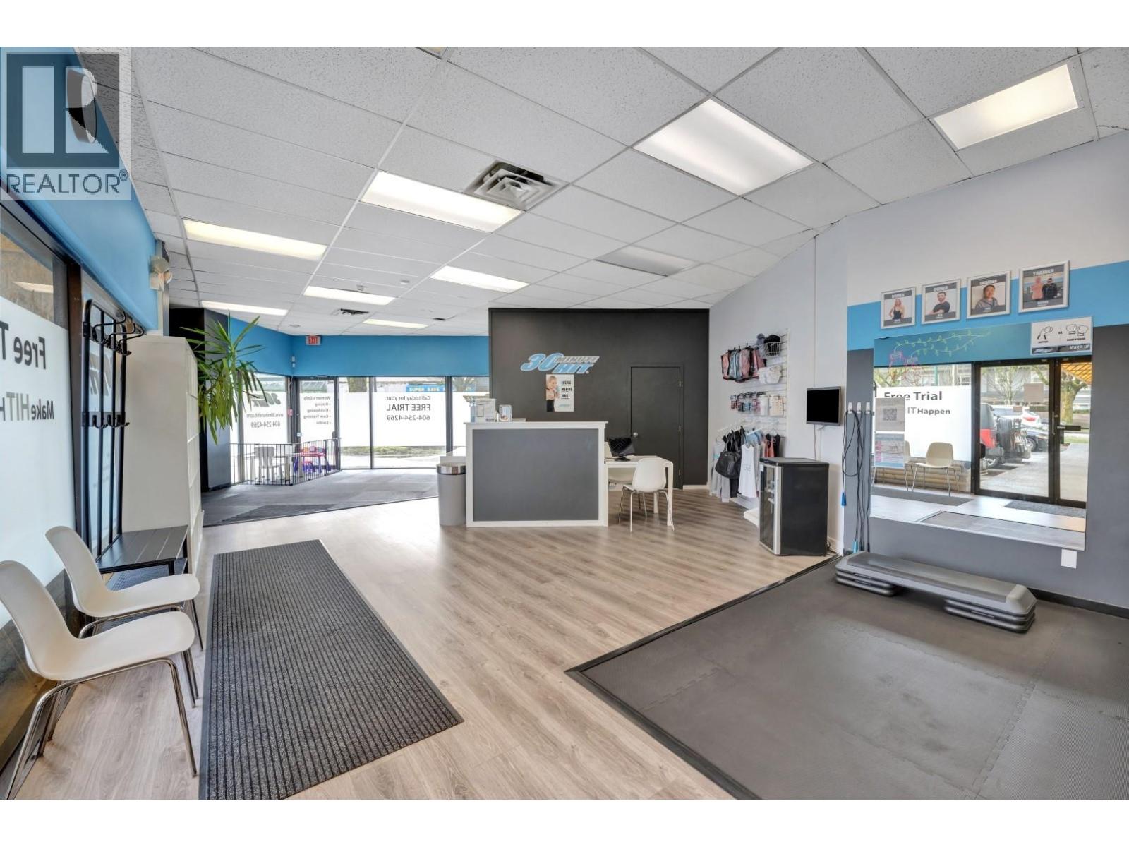 1675 Kingsway, Vancouver, British Columbia  V5N 2S2 - Photo 3 - C8078881