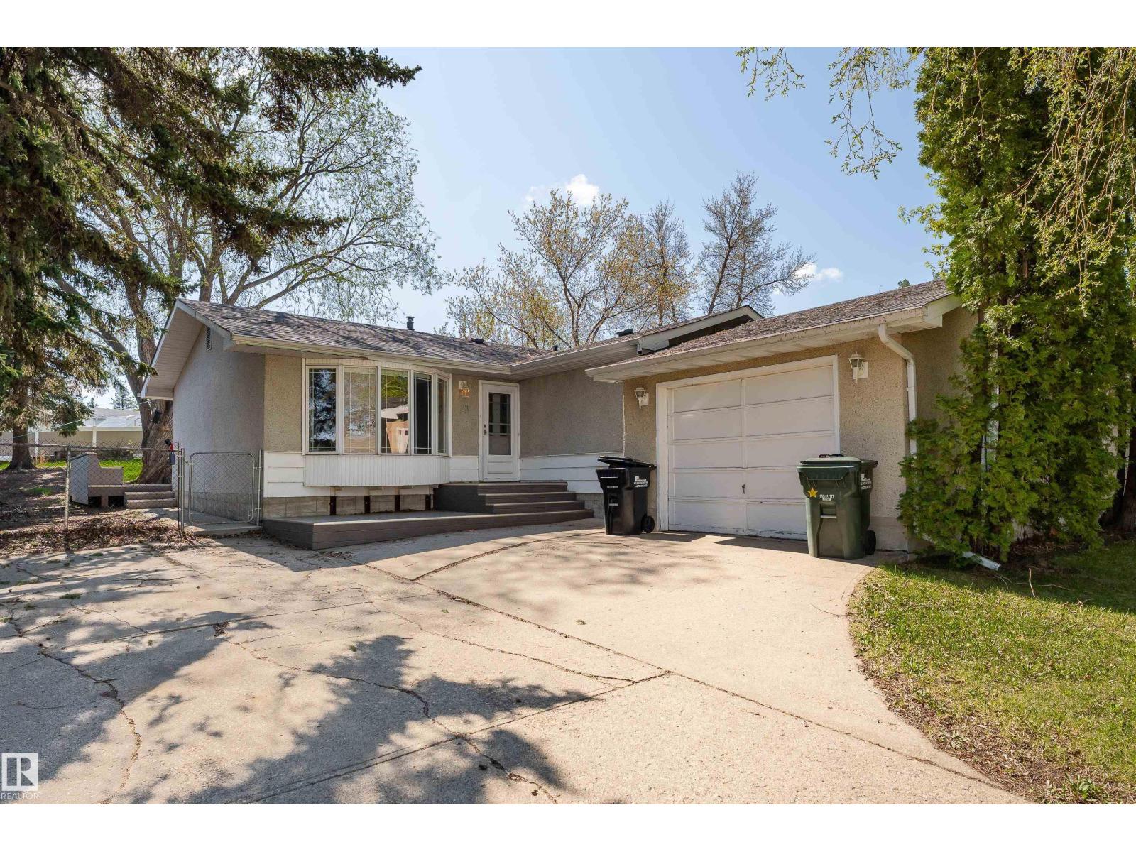 23 Bluebird CR, sherwood park, Alberta