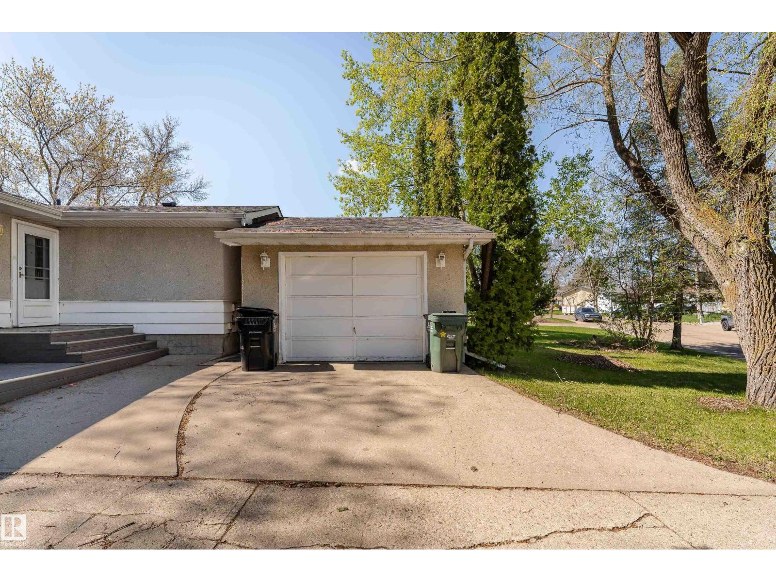 23 Bluebird Cr, Sherwood Park, Alberta  T8A 0E6 - Photo 2 - E4488668
