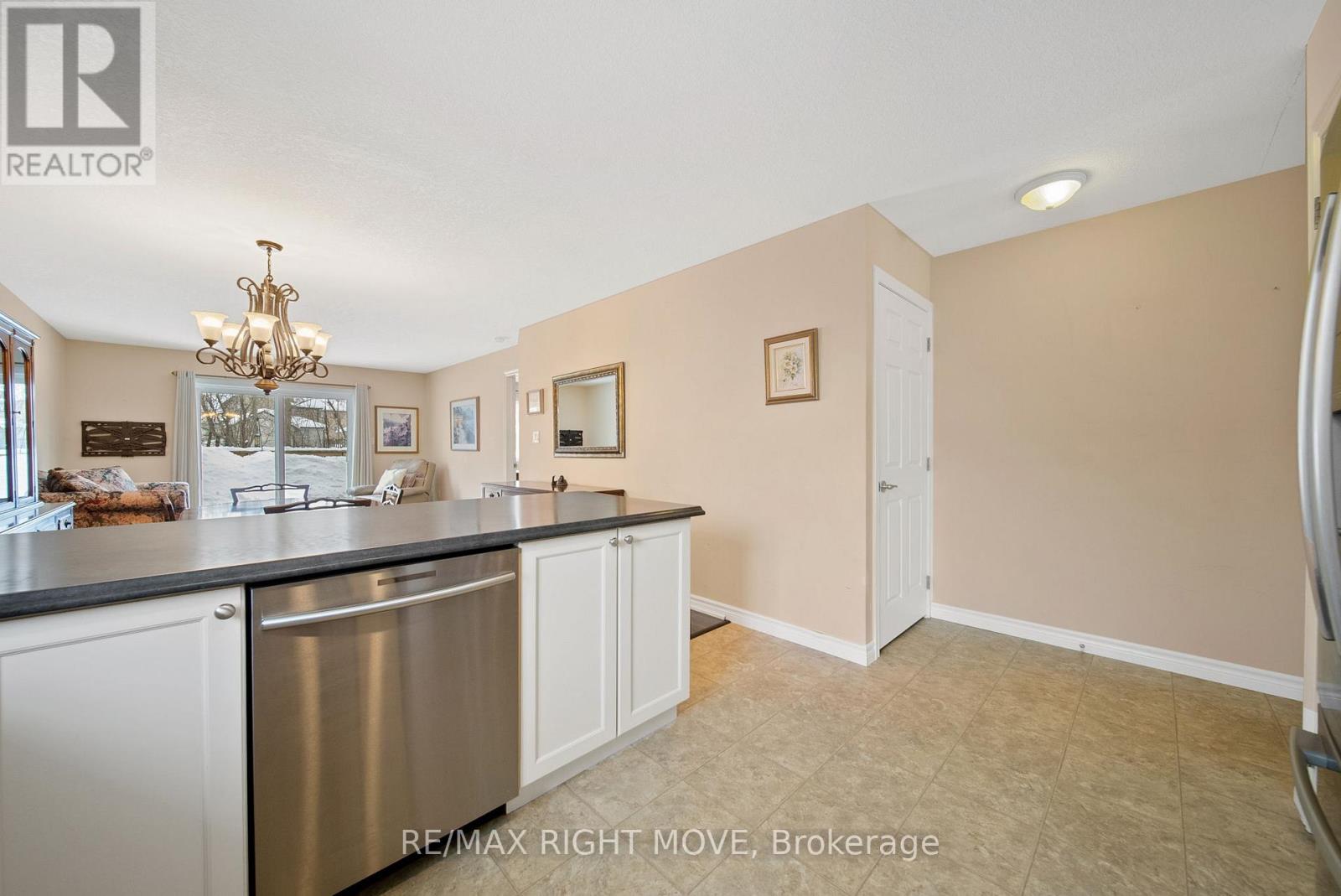 3 Taylor Drive, Orillia, Ontario  L3V 0C7 - Photo 10 - S12786194