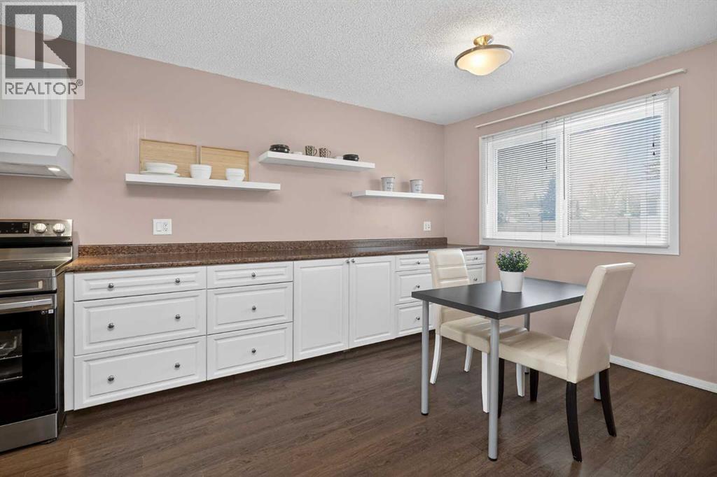 10304 Braeside Drive SW, Calgary, Alberta  T2W 1B4 - Photo 14 - A2302238