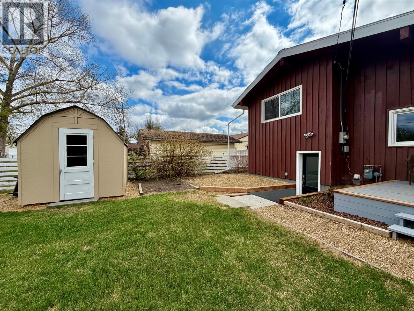 924 112 Avenue, Dawson Creek, British Columbia  V1G 2Y3 - Photo 30 - 10387949