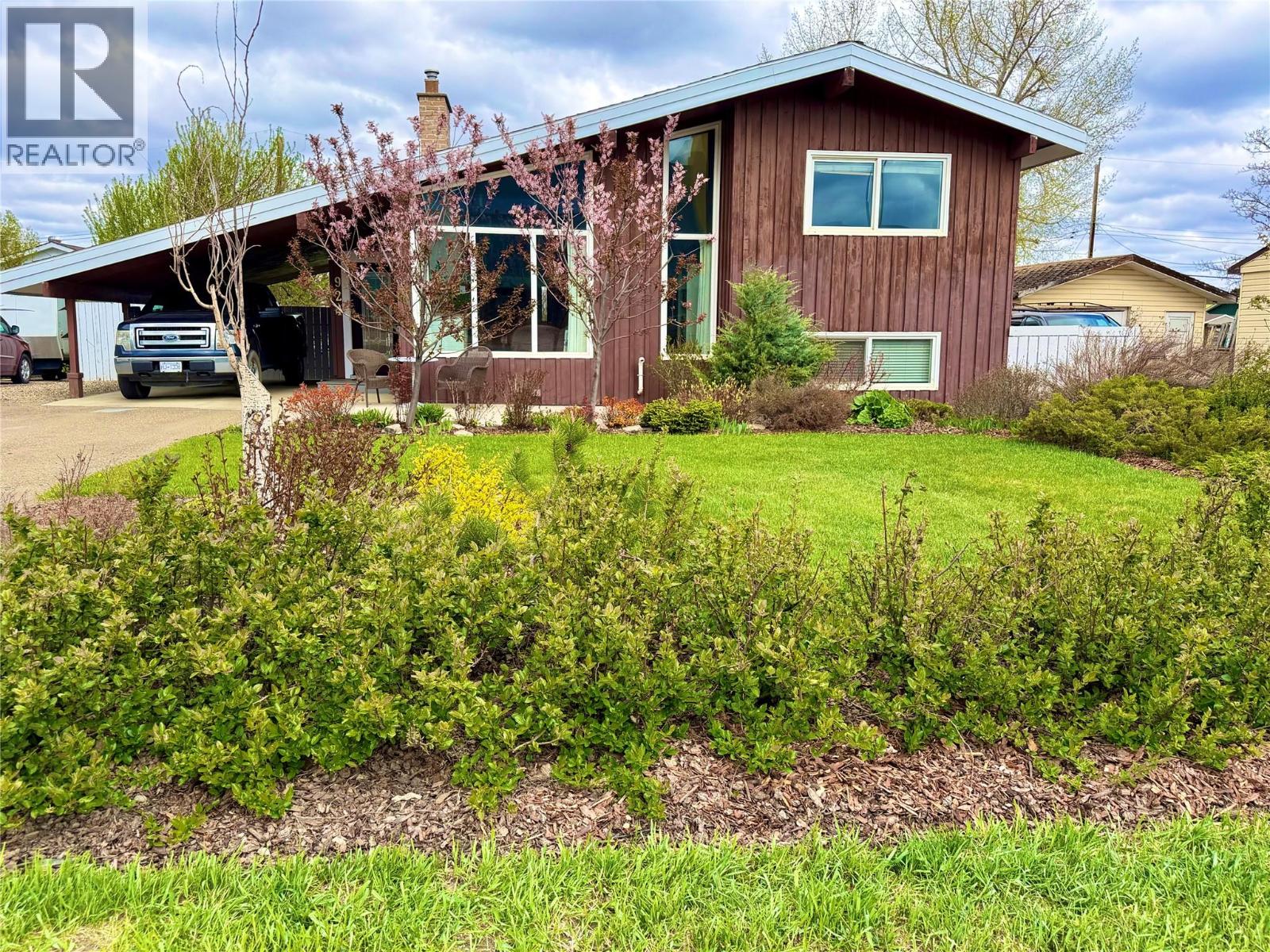 924 112 Avenue, Dawson Creek, British Columbia  V1G 2Y3 - Photo 33 - 10387949