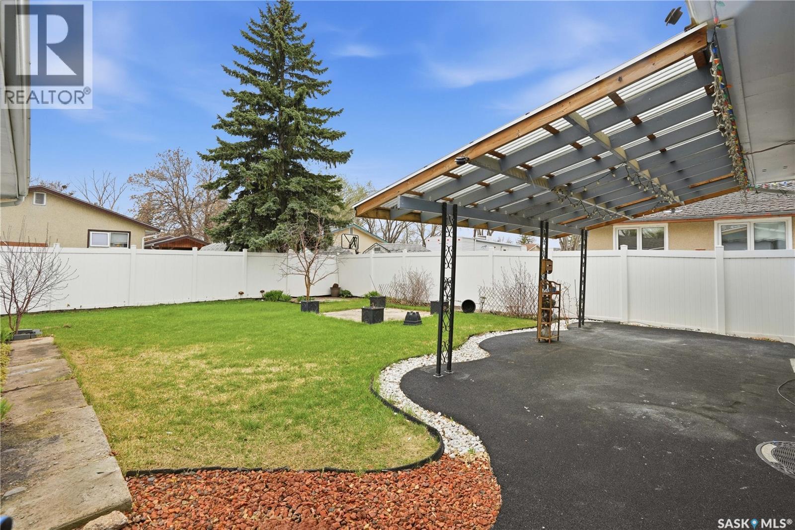 219 Nagel Crescent, Regina, Saskatchewan  S4N 4N4 - Photo 24 - SK036454