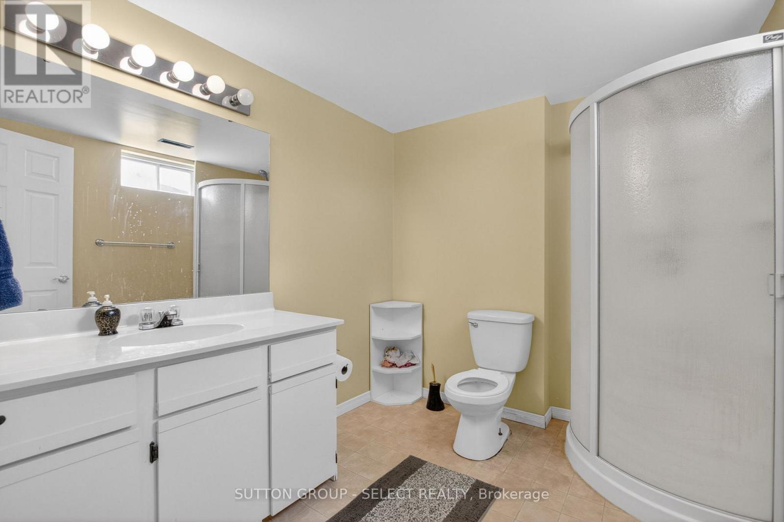 49 - 55 Fiddlers Green Road, London North, Ontario  N6H 4T8 - Photo 28 - X13147134