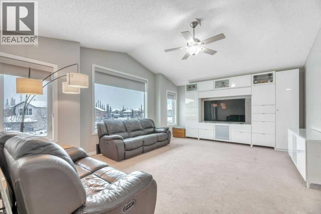 392 Rainbow Falls Way, Chestermere, Alberta  T1X 1S6 - Photo 34 - A2293151