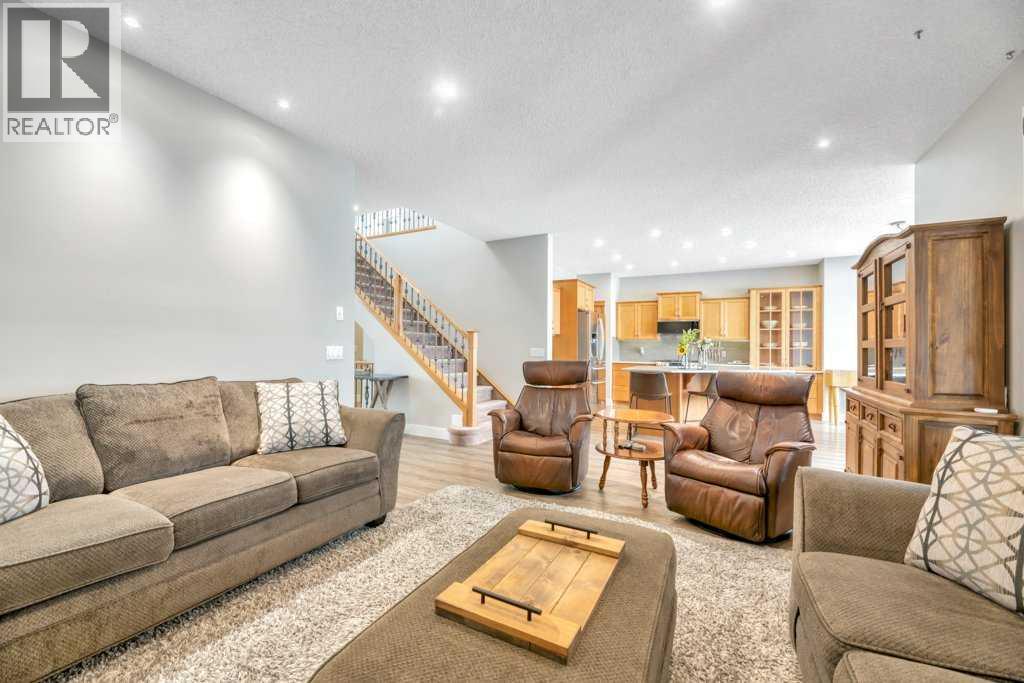 392 Rainbow Falls Way, Chestermere, Alberta  T1X 1S6 - Photo 19 - A2293151
