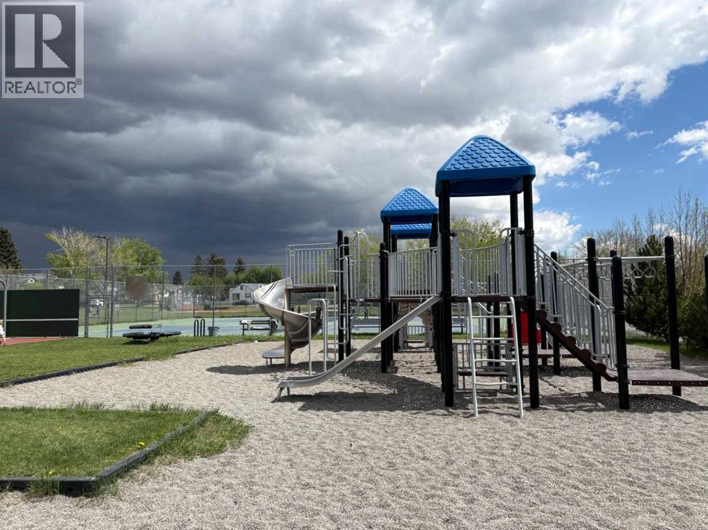 703 52 Avenue SW, Calgary, Alberta  T2V 0B6 - Photo 35 - A2312405