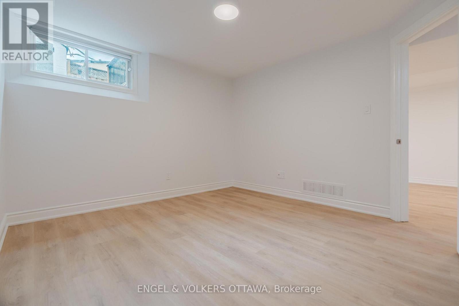 B - 1649 Rosebella Avenue, Ottawa, Ontario  K1T 1E9 - Photo 18 - X13147100