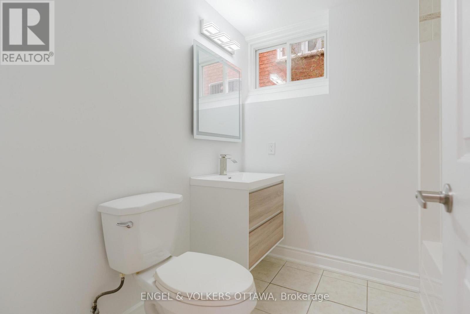 B - 1649 Rosebella Avenue, Ottawa, Ontario  K1T 1E9 - Photo 20 - X13147100