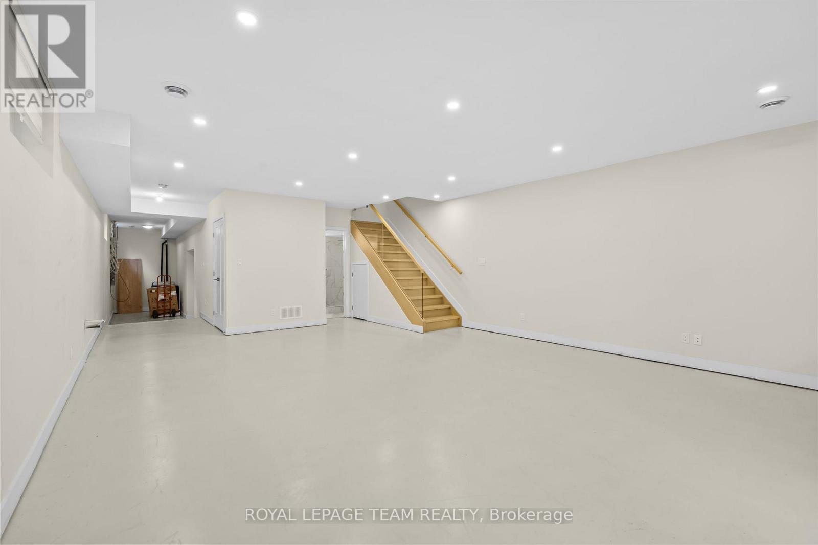 498 Wentworth Avenue, Ottawa, Ontario  K2B 5K1 - Photo 29 - X13147128