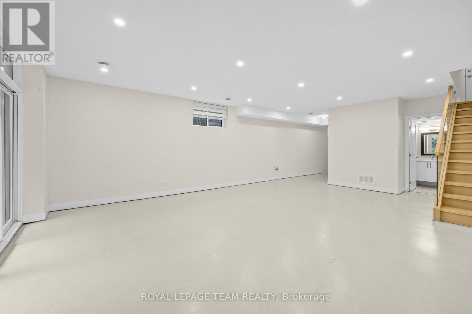 498 Wentworth Avenue, Ottawa, Ontario  K2B 5K1 - Photo 30 - X13147128