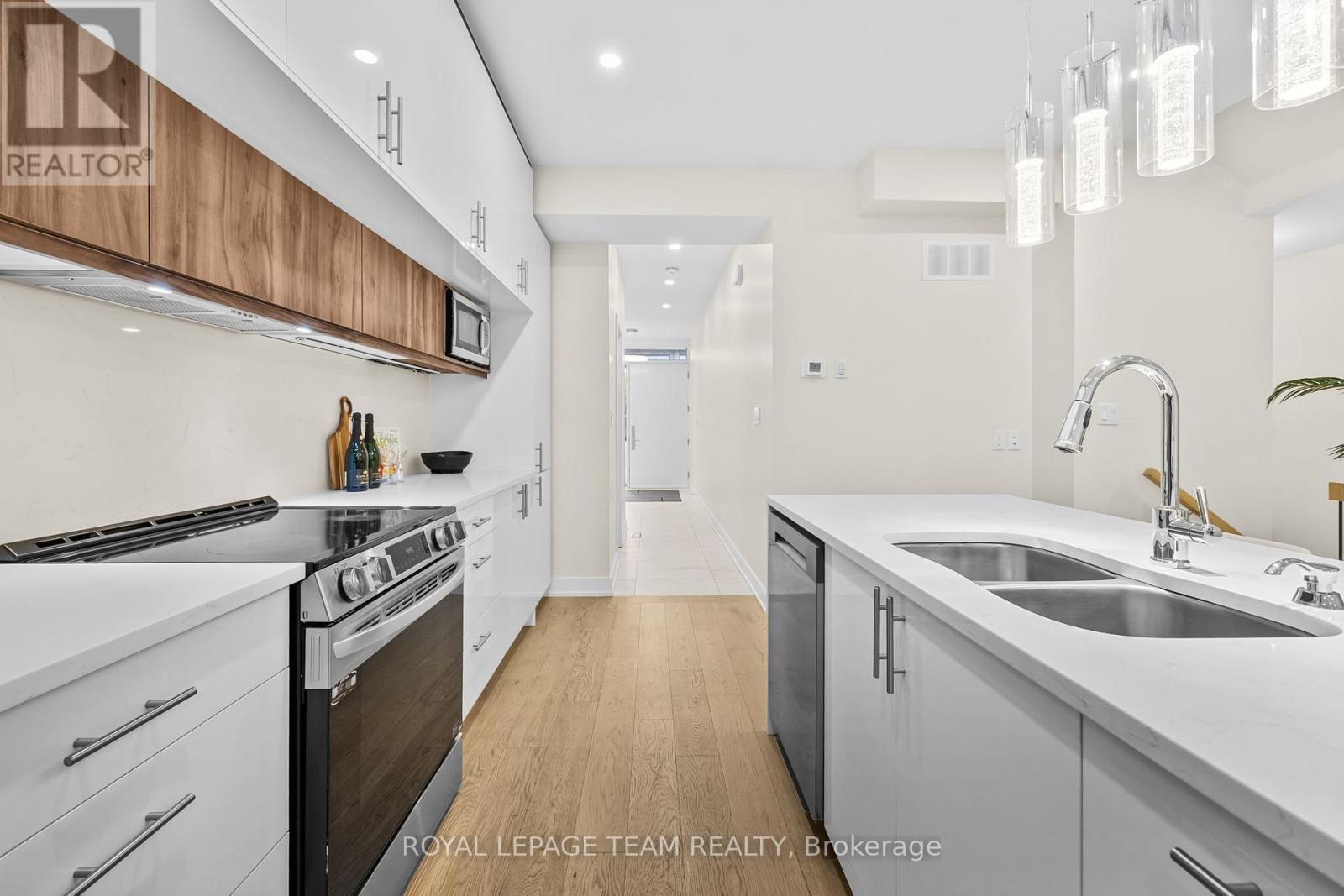 498 Wentworth Avenue, Ottawa, Ontario  K2B 5K1 - Photo 5 - X13147128