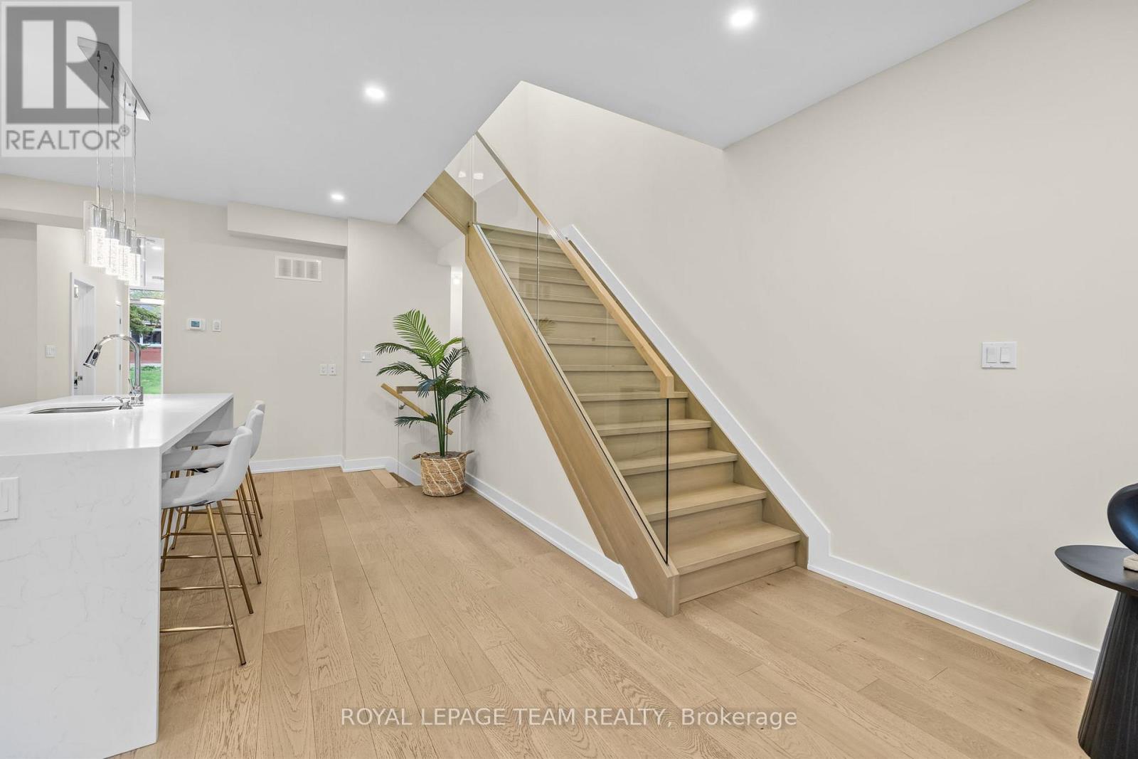498 Wentworth Avenue, Ottawa, Ontario  K2B 5K1 - Photo 16 - X13147132