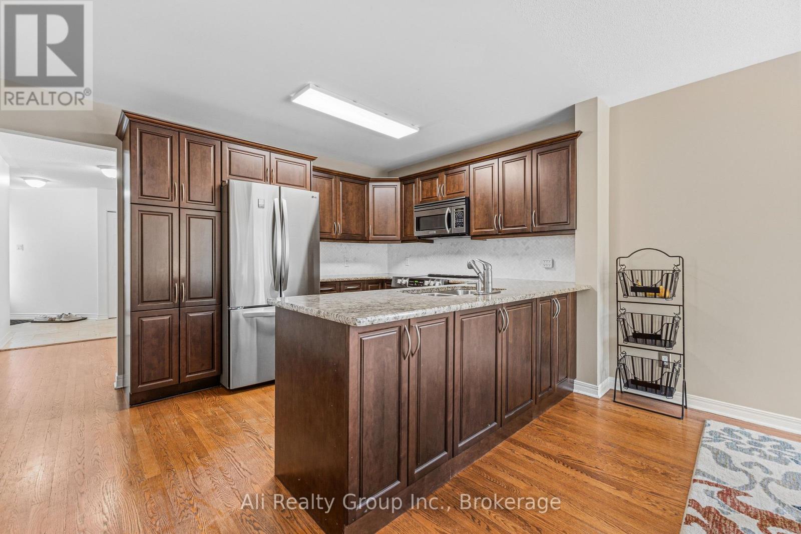 132 Grenadier Way, Ottawa, Ontario  K2J 4M1 - Photo 9 - X13147144