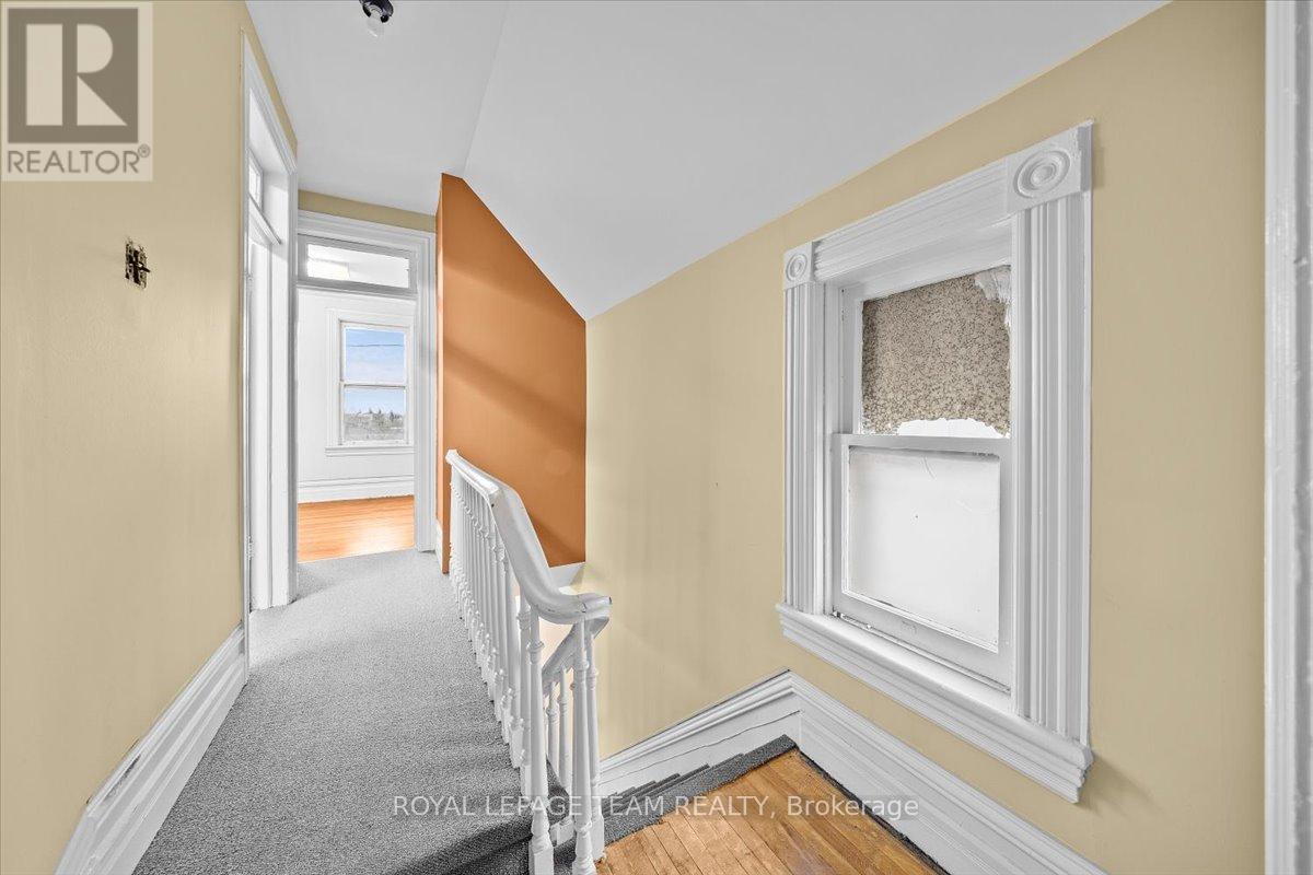 17 Arlington Avenue, Ottawa, Ontario  K2P 1C1 - Photo 4 - X13147160